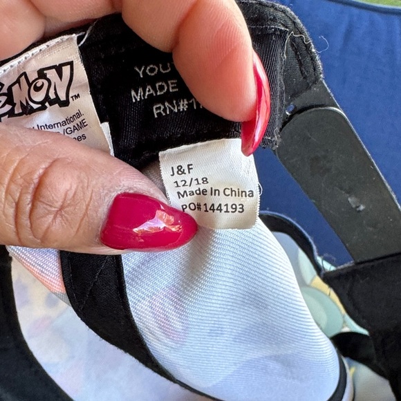 Pokemon Kids Hat - Black with Colorful Characters - Picture 5 of 5